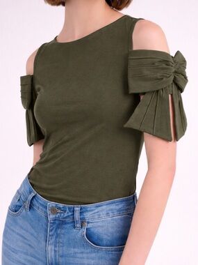 NWT Anne Fontaine Myrttle Jersey Cotton Cold Shoulder Top -Olive Green. Size M